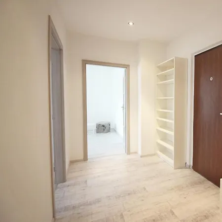 Apartament Au Private In *